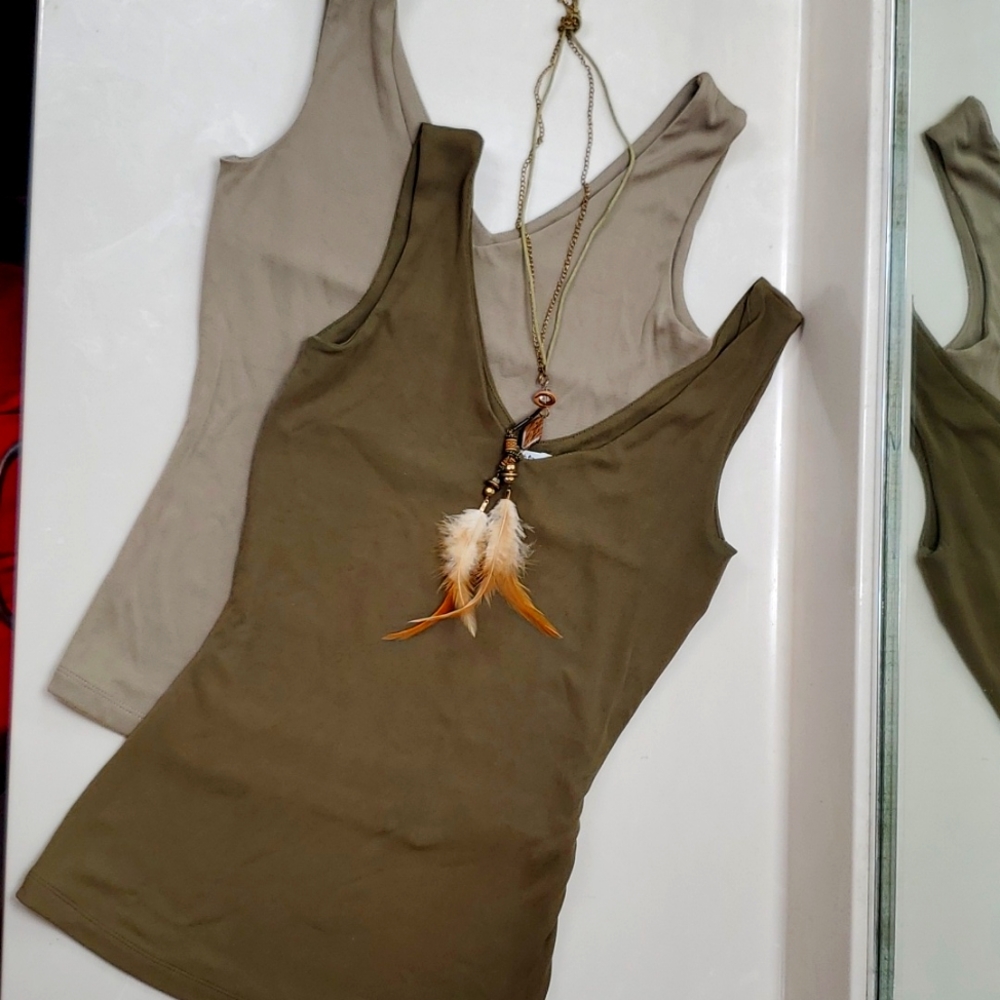 2 tank tops